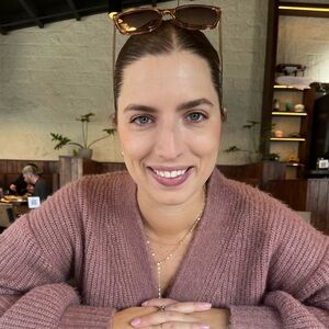 Meet your Posher, Molly